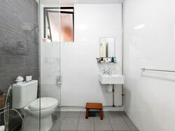 Silahis Apartments (D15), Apartment #574151321